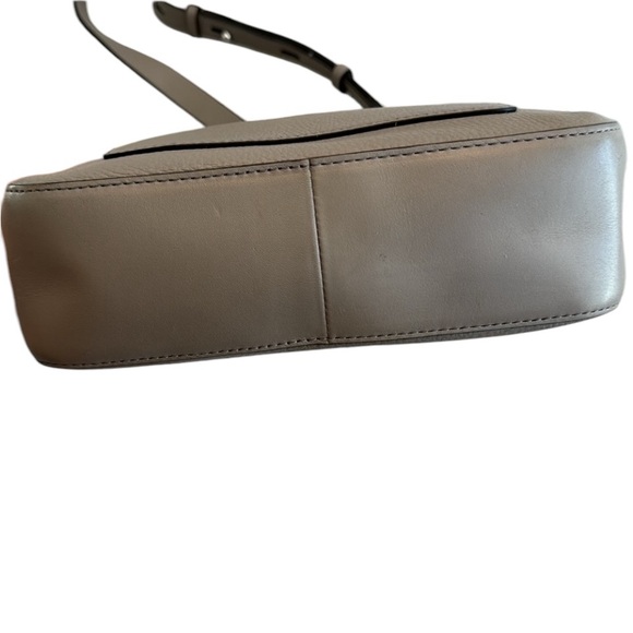 Rebecca Minkoff Jody Leather Feed Bag - Picture 10 of 14